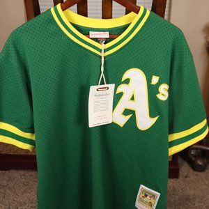 NWT - Rickey Henderson Oakland A's #24 Jersey - Size 44 (L) -  Mitchell & Ness